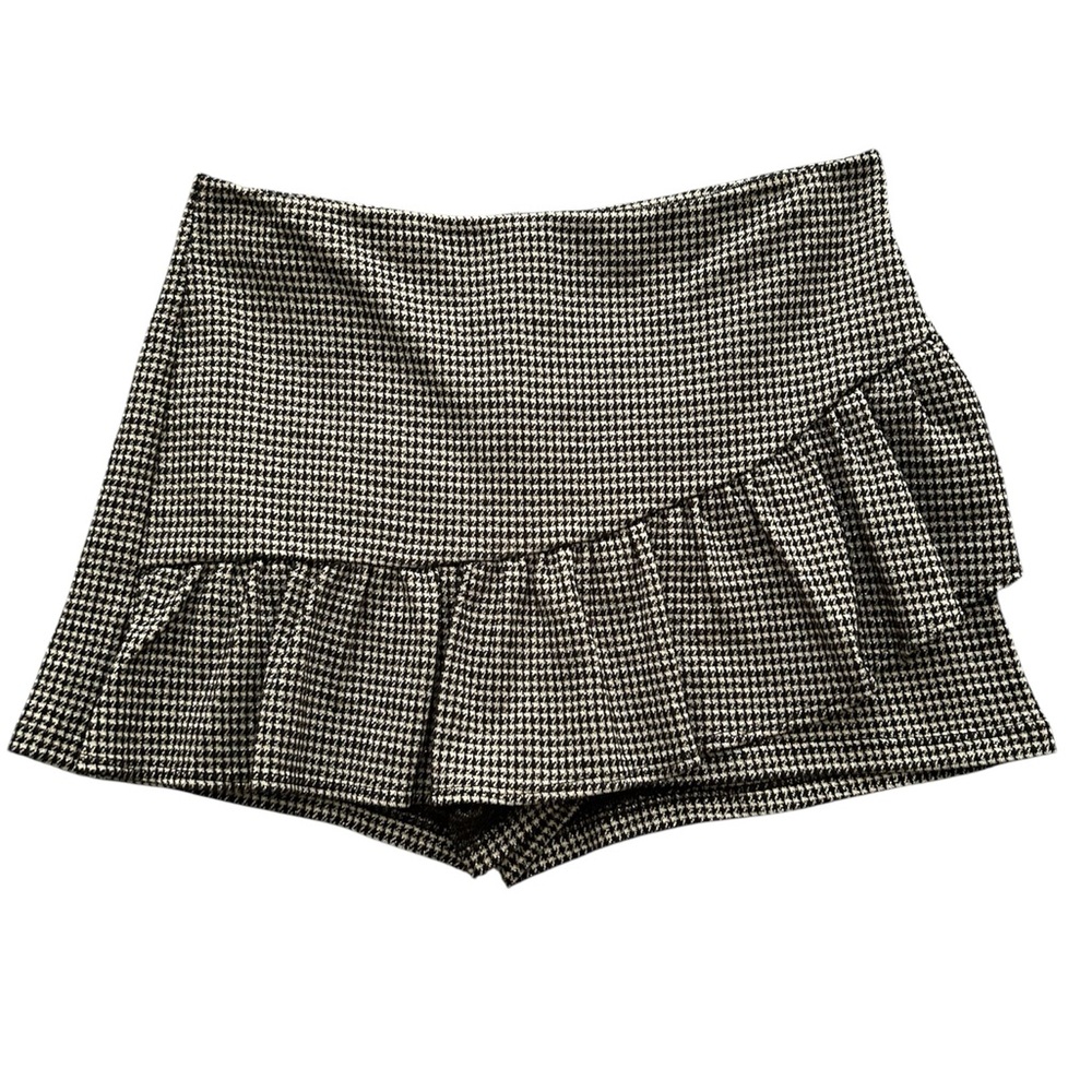 Altar’d State Ruffle Hem Houndstooth Tweed Plaid Skort Medium